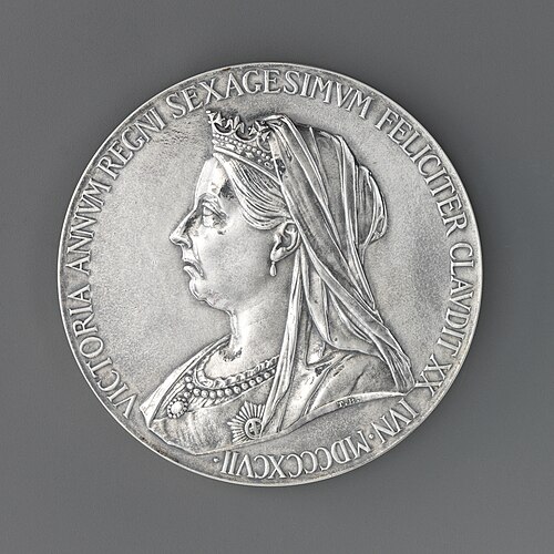 2012 Diamond Jubilee £5